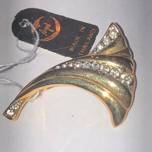 Angel Brand Elegant Gold Tone Rhinestone Vintage Retro Brooch